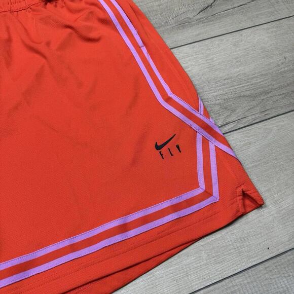 NWT Nike Swoosh Fly Women's Crossover Shorts Plus Size 3X Basketball Picante Red - Picture 6 of 12
